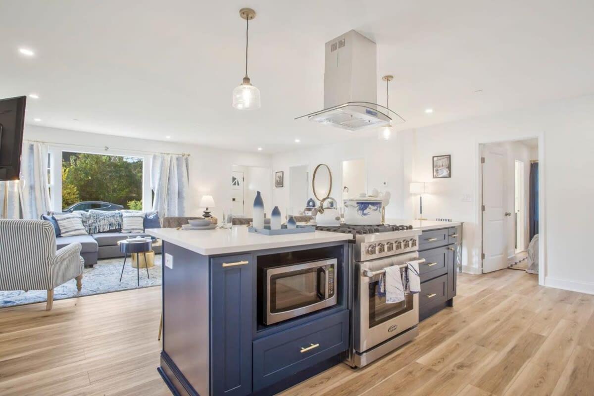 Stylish + Fresh 2 Blocks From N-mc Stadium * Annapolis